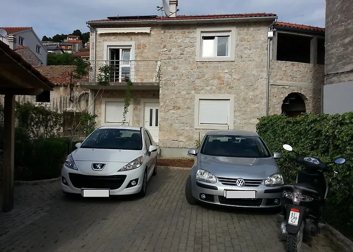 New Studio Apartments Trlaja